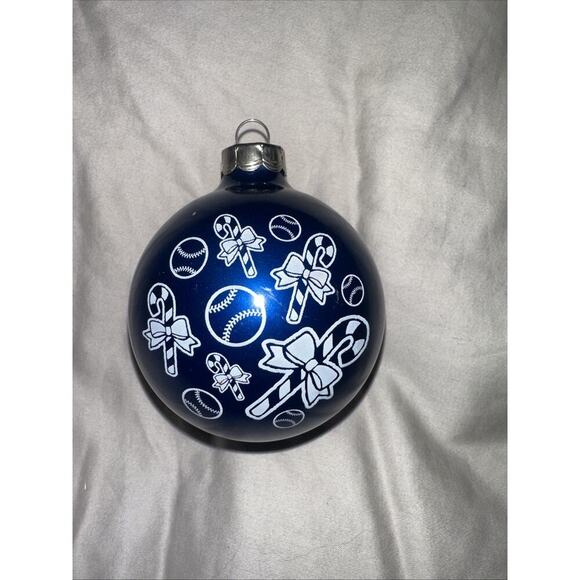 Boston Red Sox Christmas Ornament - Picture 2 of 5